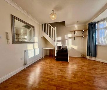 Warden Avenue, Harrow, HA2 - Photo 1