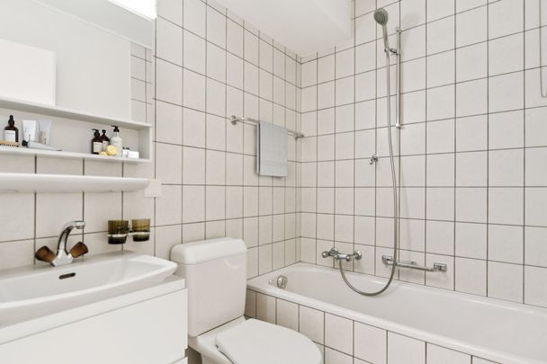 Appartement lumineux de 3 pièces avec grand balcon - Photo 1