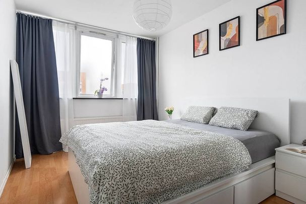 Fagottgatan, Västra Frölunda - Photo 1