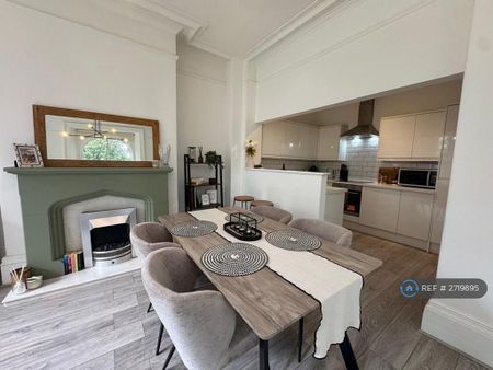 1 bedroom flat to rent - Photo 3