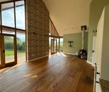Wishing Well Cottage, Medstead - Photo 5