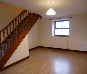 2 bedroom end of terrace house to rent - Photo 3