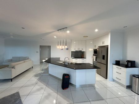 33 Douglas Crescent, Rural View - Photo 3