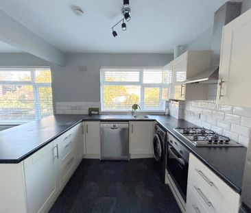 2 bedroom maisonette to rent - Photo 5