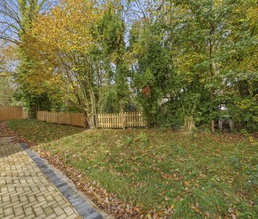 6 bedroom house to rent - Photo 1