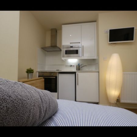 Studio Flat, Ash Grove, NW2 - Photo 3
