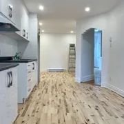1 room apartment of 58m² in Montreal - Photo 2