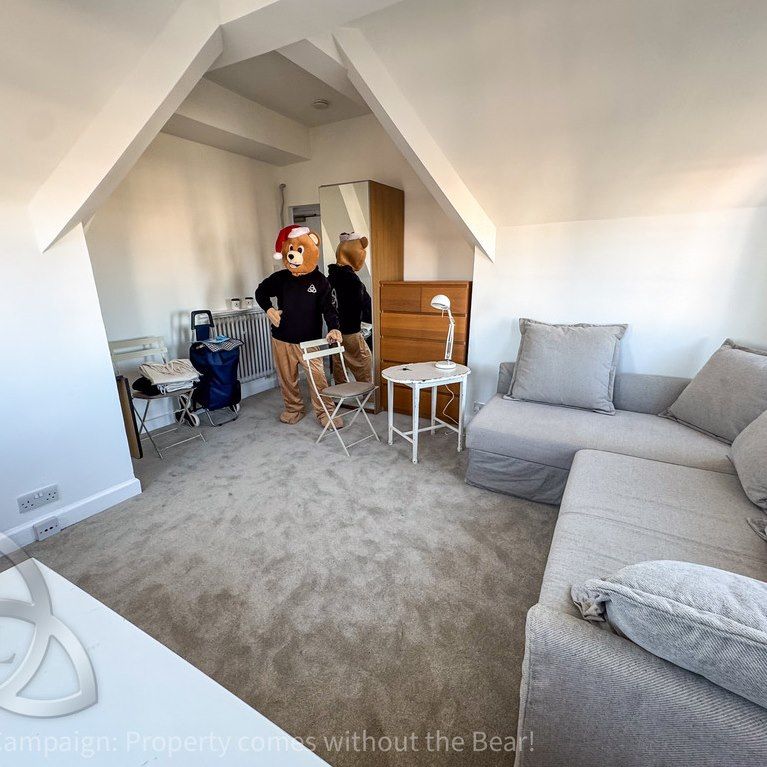 Abbey Road, London, London, NW8 9AD - Photo 1