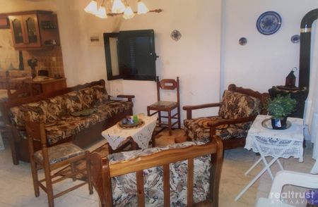 Μονοκατοικία για ενοικίαση Κέντρο (Οίτυλος) - Φωτογραφία 4