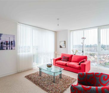 2 bed Flat for rent - Photo 6