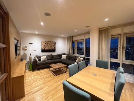 3 Bed Flat, Balmoral Apartments, W2 - Photo 2