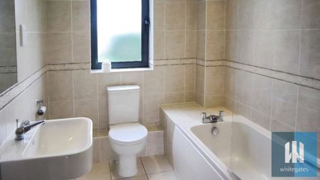 24, 71 Newsome Road, Newsome, Huddersfield, HD4 - Photo 5