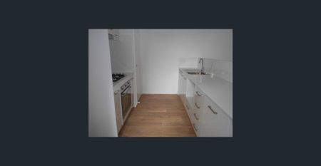 Perfect 2 Bedroom Town House - Photo 5