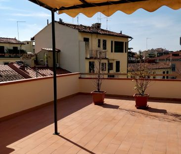 Double room close to the centre of Florence - Photo 1