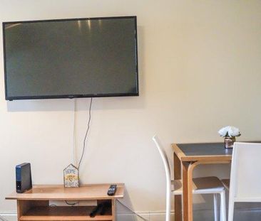 4 bedroom house share to rent - Photo 5