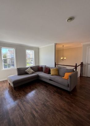 Outrigger Crescent, Halifax 25-128 - Photo 1