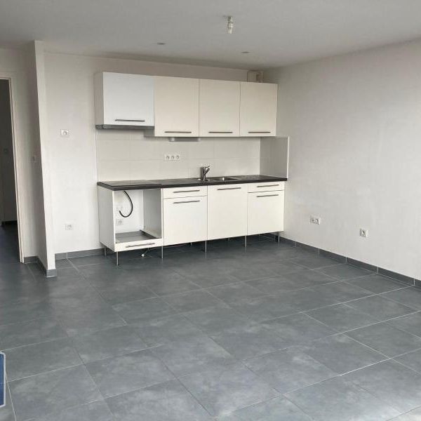 Location Appartement 4 pièces 90m² TOURCOING 59200 - Photo 1