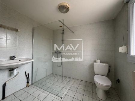 Appartement à louer à Longuenesse • - Photo 2