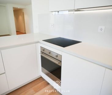 3 bedroom luxury Flat for rent in Lumiar, Lisbon - Photo 2