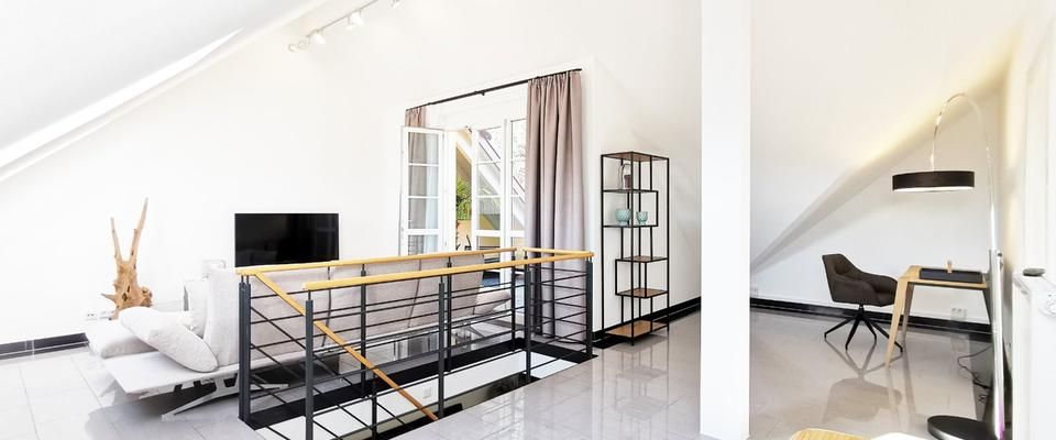 Exklusive 4 Zimmer Wohnung in Tiengen vollständig möbliert - monatlich anmietbar - Photo 1