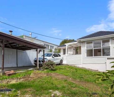 Brilliantly Located Home In Birkdale - Photo 1