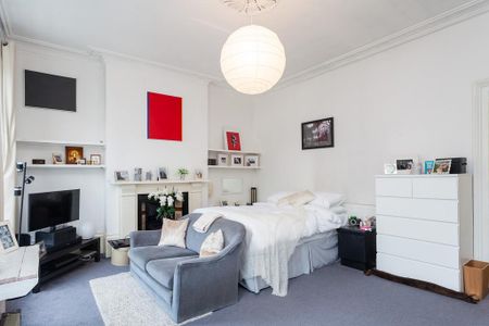 Studio to rent - Photo 3