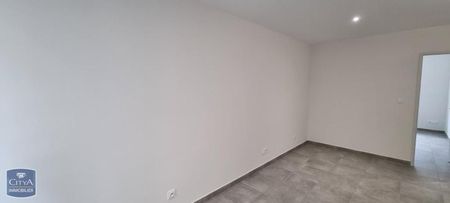 Location Appartement 2 pièces 31m² AGEN 47000 - Photo 5