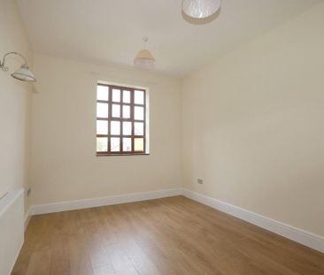 4 bedroom house to rent - Photo 2