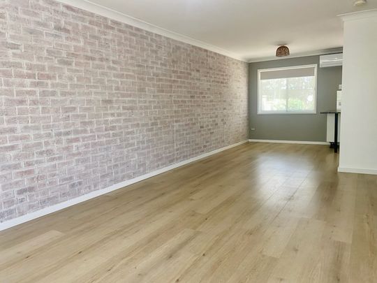 Modern 3 bedroom townhouse - Photo 1