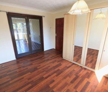 Pendle Close Wigan, WN5 - Photo 2