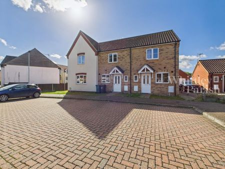 2 bedroom terraced house to rent - Photo 4