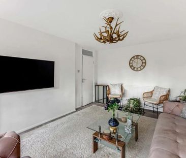 1 bedroom property to rent - Photo 5