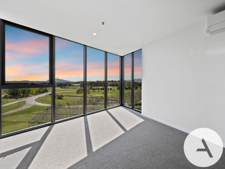 68/11 Irving Street, Phillip ACT 2606 - Apartment For Rent | Domain - Photo 2