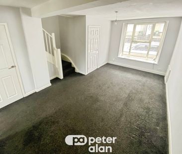 Wyndham Crescent - Photo 6