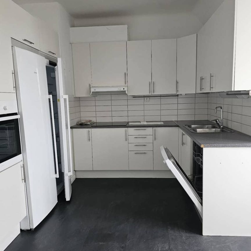 Föreningsgatan 127, Öster - Photo 1