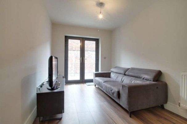The Folium, Caroline Street, Jewellery Quarter, Birmingham, B3 - Photo 1