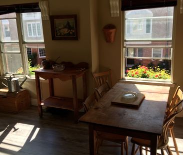 For Lease - 13 Portneuf Court, Toronto, Ontario - Photo 5