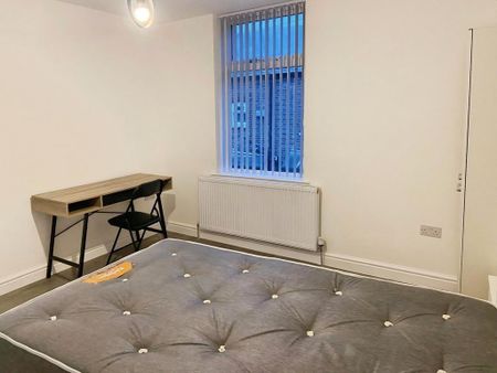 6 bedroom house to rent - Photo 5