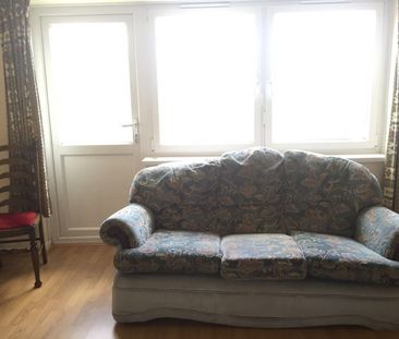 Room in a Shared Flat, Lisselton House, NW4 - Photo 1