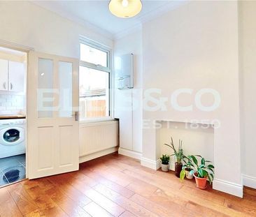 4 bedroom semi-detached house to rent - Photo 1