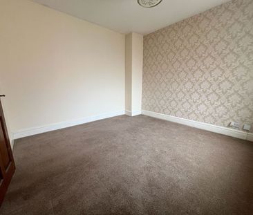 Wellington Street, Southport - Photo 3
