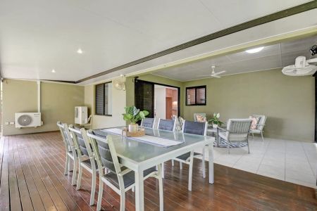 Coastal Living with Solar ! - Photo 5