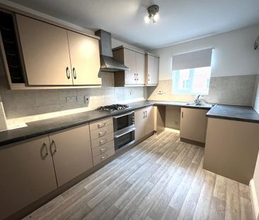 3 bedroom townhouse to rent - Photo 4