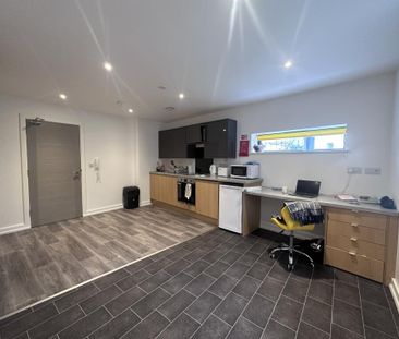 Studio to rent - Photo 4