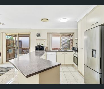 Neat and Tidy in Central Location - Photo 3