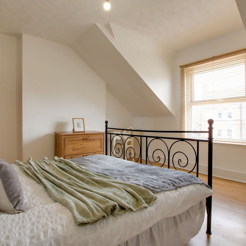 2 bed apartment to rent in Queens Road, Leicester, LE2 - Photo 1