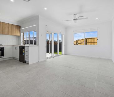 C21 - near New Morayfield Home - Photo 3