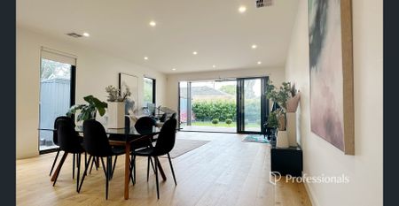 Enjoy The Luxury Lifestyle - Photo 2