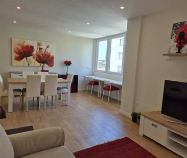 Praça Pedra Verde, Porto, Braga 4100-385 - Photo 1