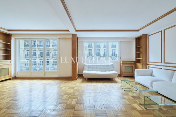 Appartement • Chaillot - Photo 1